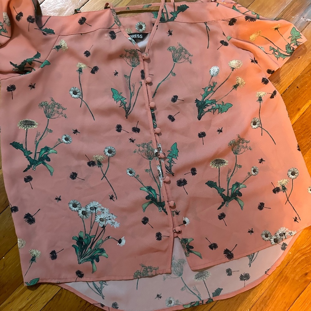Women’s dress top